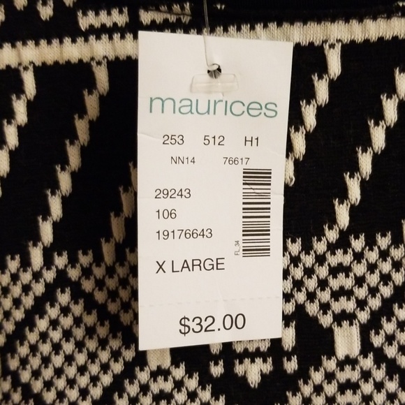 🆕️ NWT!! Quilt Pattern Top - Picture 3 of 4